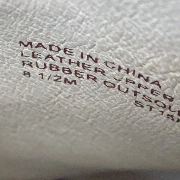 🌺Gorgeous Leather Open Toe Heels🌺 - Picture 9 of 10